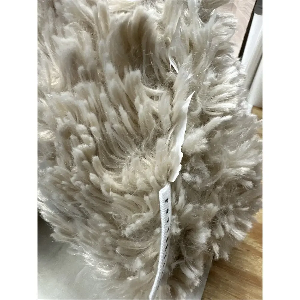 Pottery Barn Cozy Faux Fur Tangled Dog In Christmas Lights Pillow 17